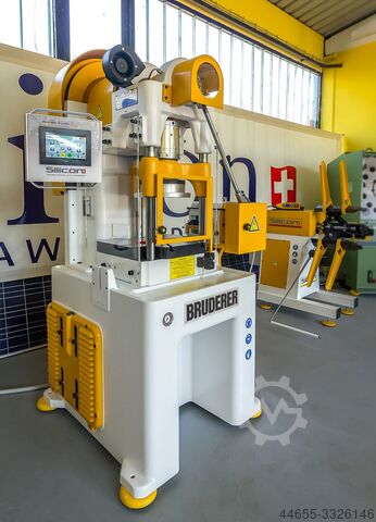 Stanzautomat BSTA 30