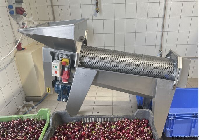 Washing plant with grating mill and stone removal plant SONDERANGEBOT - ISAR IWR 2000+IPE 4MAX
