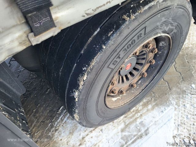 Open semitrailer with tarp Kögel Schiebeplane Papier