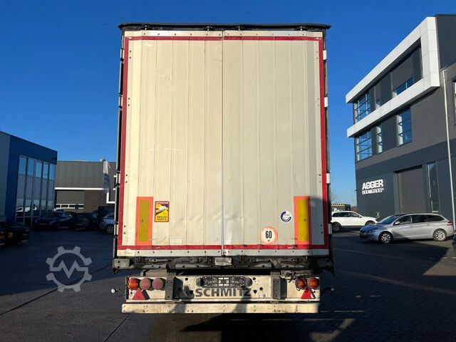 Curtain sided Schmitz Cargobull SCB*S3T / Coil / Tautliner / Disc Brakes