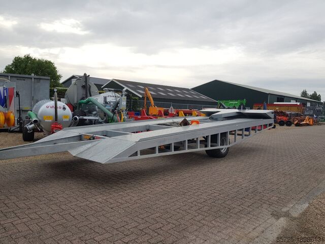 Car transporter  mobiele  Aagomac slootbrug