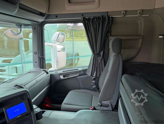 Standard tractor unit SCANIA P370 EURO 6 AIRCO SPOILERS 871.000 KM HOLLAND-TR
