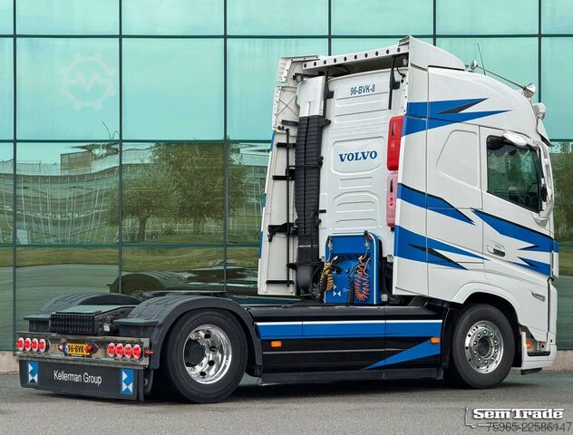 Standard SZM VOLVO FH 13.500 GLOBETROTTER ONLY 312.000 KM DYNAMIC S