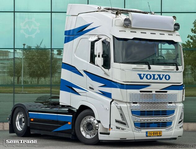 Standard SZM VOLVO FH 13.500 GLOBETROTTER ONLY 312.000 KM DYNAMIC S