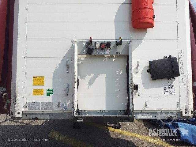 Auflieger mit Pritsche & Plane Schmitz Cargobull Semitrailer Curtainsider Standard Hayon