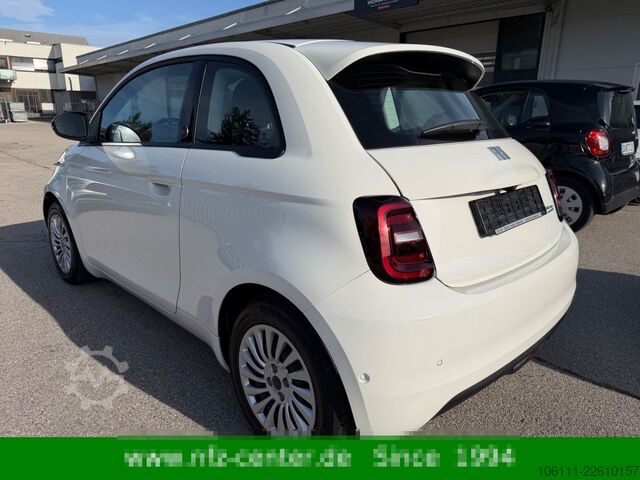 Van FIAT 500 e Red Paket Komfort Kamera PDC CARPLAY