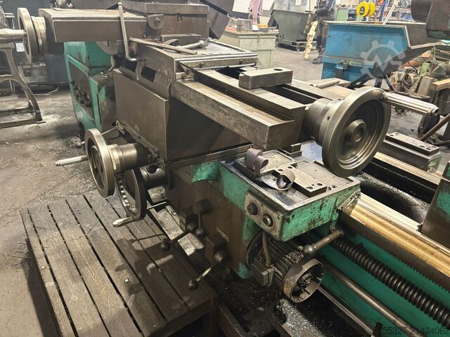 Center lathe MERLI CLOVIS630