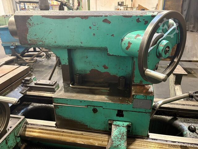 Center lathe MERLI CLOVIS630