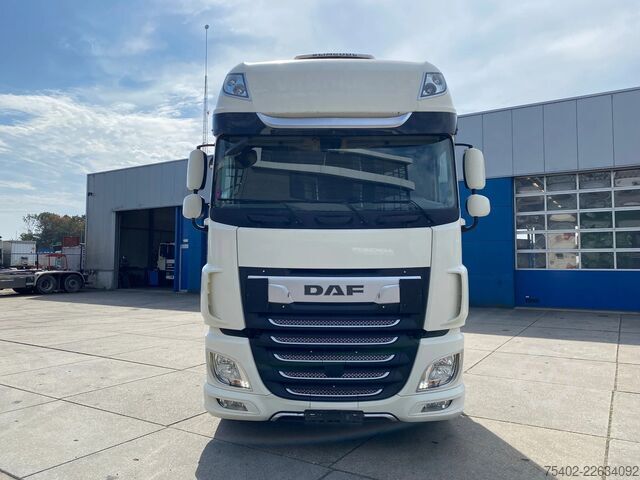 Standard-SZM DAF XF 106 530 / Retarder / Full Spoilers / Stand A...