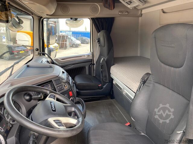 Standard-SZM DAF XF 106 530 / Retarder / Full Spoilers / Stand A...