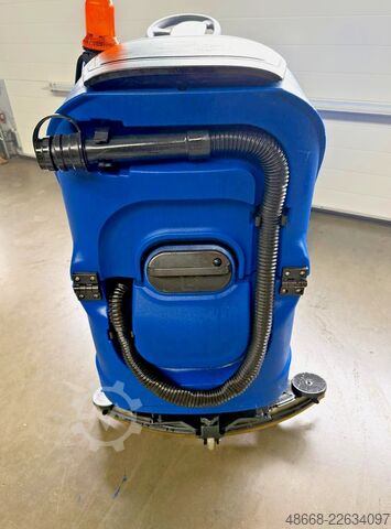 Aufsitz - Scheuersaugmaschine Nilfisk Alto Scrubtec R 253 B Combi