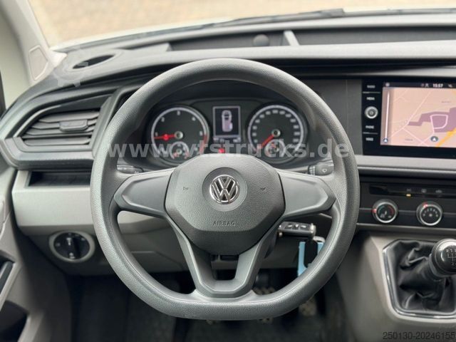 Minibus VOLKSWAGEN T6.1 Transporter Kombi lang 8 Sitzer Klima