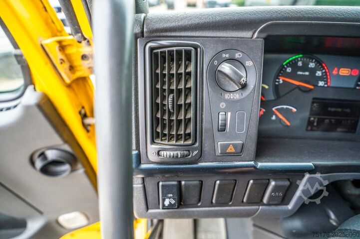 Standard tractor VOLVO FH 400 -E5 +KIPHYDR.