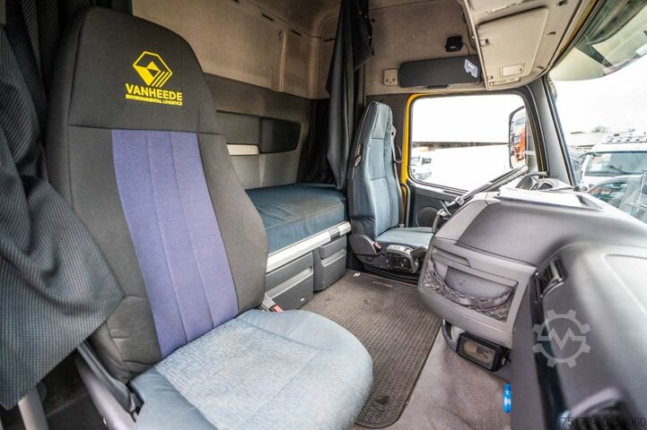 Standard tractor VOLVO FH 400 -E5 +KIPHYDR.