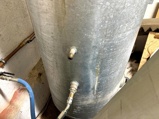 Compressed air tank DBT ZU123/15