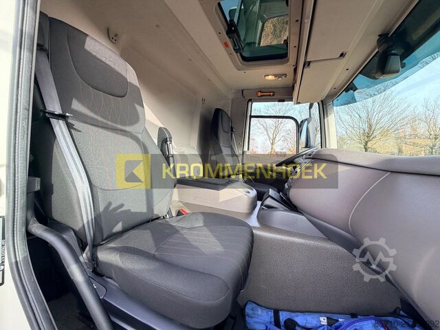 Open body DAF CF 320 FA