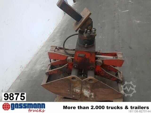 Truck mounted crane  2 Schalengreifer
