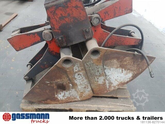 Truck mounted crane  2 Schalengreifer
