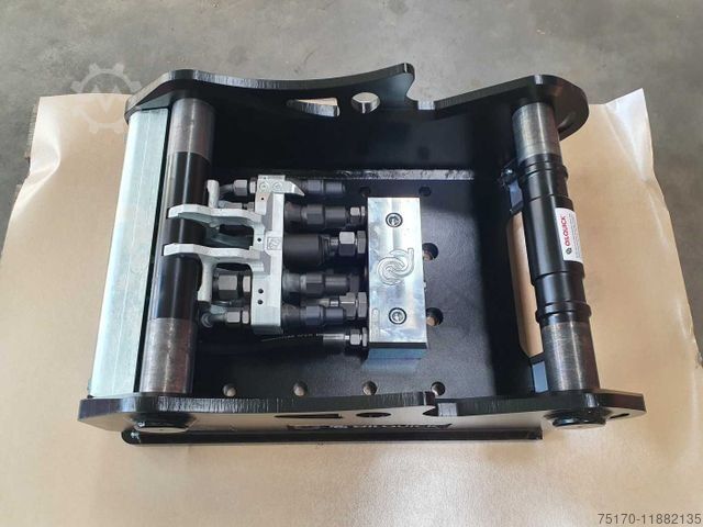 Sonstige OilQuick OQ65 Adapterplatte für Westtech & mehr