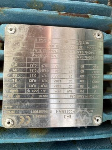 Hosokawa Micron Model Micron RI12K322CF In-Line Disintergreting Slurry Mill Hosokawa Micron RI12K322CF