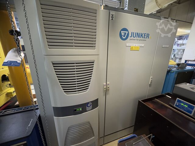 Cylindrical grinding machine Junker GRINDSTAR