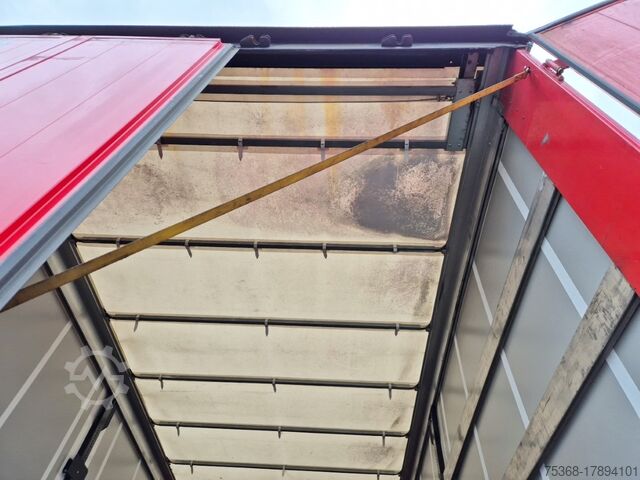 Flatbed truck with tarpaulin Iveco EUROCARGO 140-280