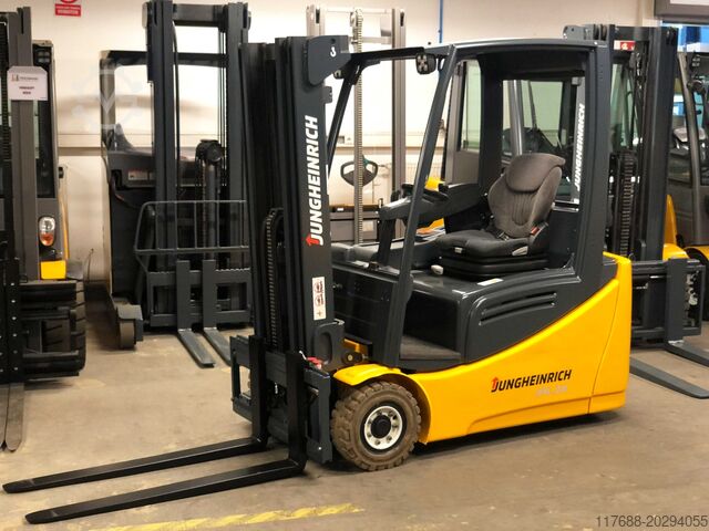 Elektro 3-Rad Jungheinrich EFG 216 - Service Neu - Batterie 80% - 5.914 Std.