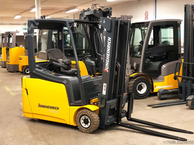 Elektro 3-Rad Jungheinrich EFG 216 - Service Neu - Batterie 80% - 5.914 Std.