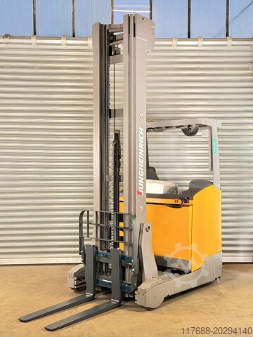 Schubmaststapler Jungheinrich ETV 214 - Service Neu - 9.020 mm Hub- Batterie 90%