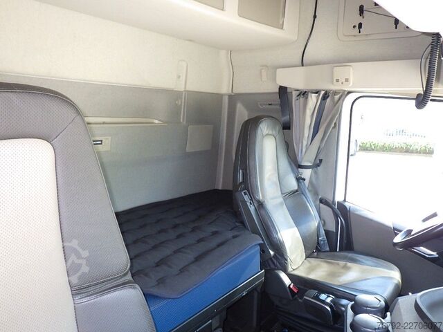LKW mit Pritsche (offen) VOLVO FH 420 Pritsche 7,8m/Edscha/Hubd./Lenkachse/VEB+