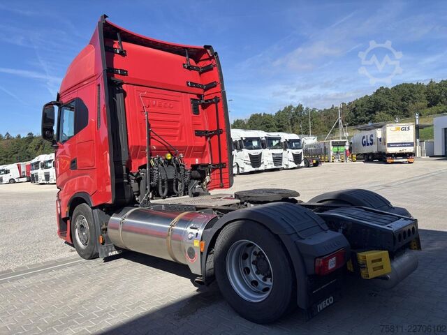 Standard SZM IVECO Stralis AS440S46T/P / LNG Intarder Klima Navi ZV