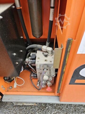 Scherenhebebühne Snorkel S2755RT