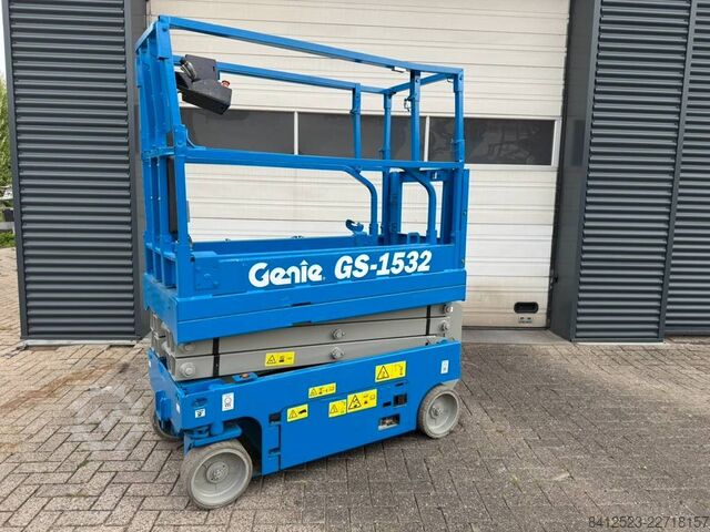 Scissor lift Genie GS 1532