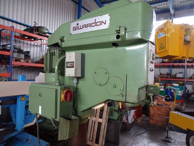 Säulenbohrmaschine Gillardon , GB 30