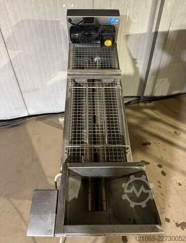 Schlitzmaschine Peter Cox Slither Machine
