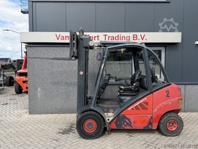 Linde H30D-01 Triplex 530 / Seitenschieber / 4. Steuerkreis / Baujahr 2010 / 12.900 Betriebsstunden  LINDE H30D-01 triplo530 / sideshift / 4e functie / 2010 / 12.900uur / DIESEL