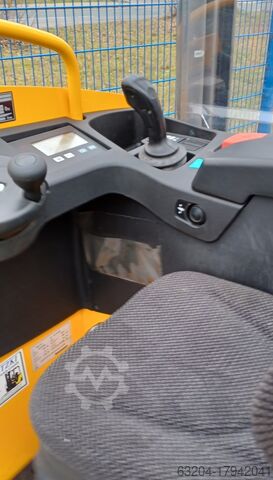 Quersitzstapler Jungheinrich ESC 214