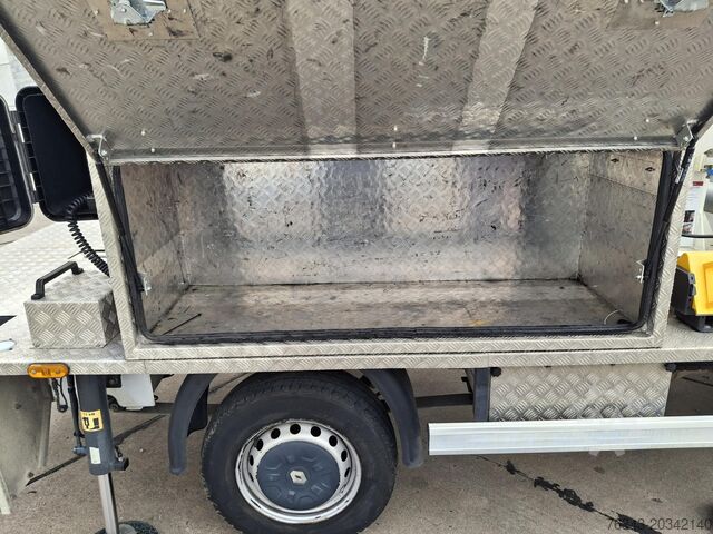 Panel van RENAULT MASTER L2H1 2.3 DCI 130 - KLUBB K26