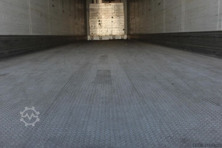 Semitrailer SCHMITZ Thermo King SLXi 300 Doppelstock 2,65h   Strom