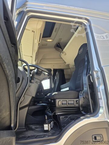 Roll-off tipper truck IVECO SWAY 260S48
