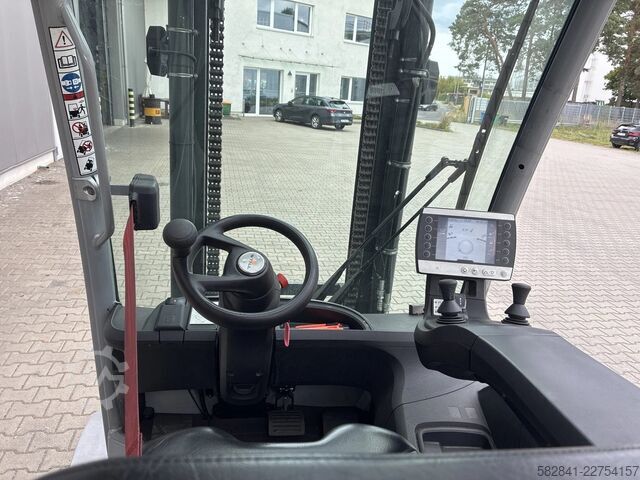 Electric 4-wheel forklift STILL RX 60-40