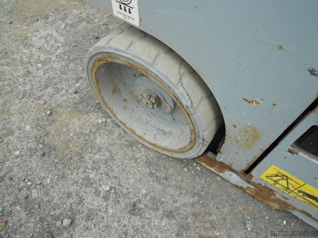 Arbeitsbühne GENIE GS 1932, Scherenarbeitsbühne Genie 8 m