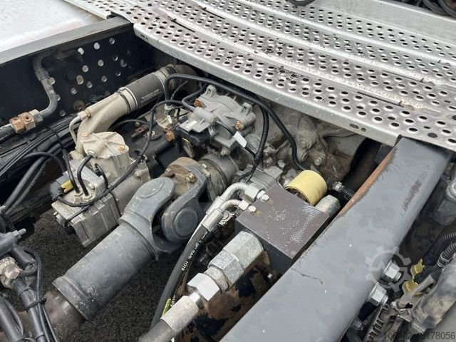 Standard tractor unit Mercedes-Benz 18.45 mit Kipphydraulik
