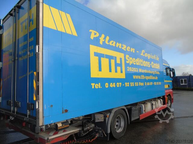 Koffer MAN TGA 18.400 + combi + lift + euro 5 + 2.70