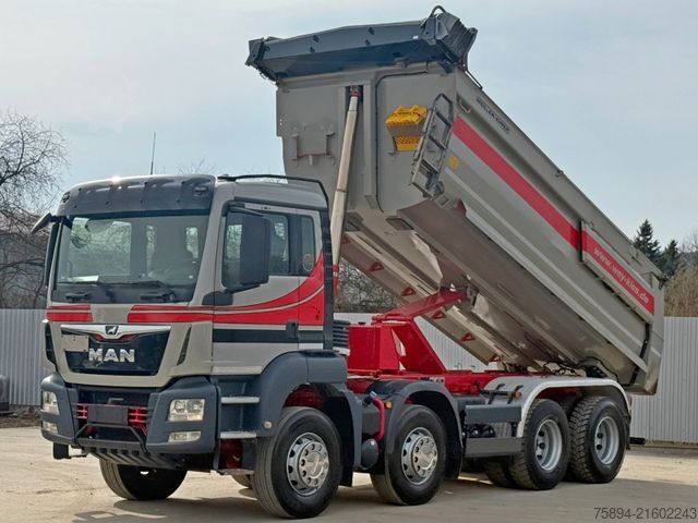Tipper truck MAN TGS 35.460 * Kipper * 8x4 * TOPZUSTAND