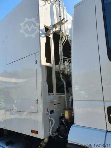 Refuse collection vehicle Iveco 260S 42 WAAGE 5 m³ Zöller Medium XXL 24 Umleerer