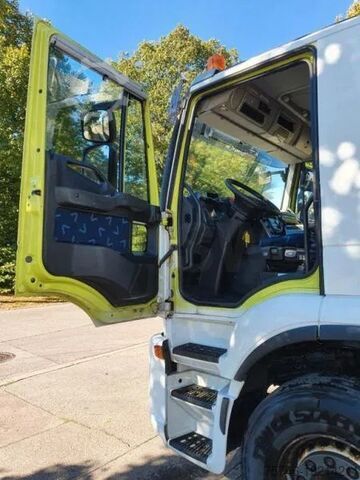 Abfallsammelfahrzeug Iveco 260S 42 WAAGE 5 cbm Zöller Medium XXL 24 Umleerer