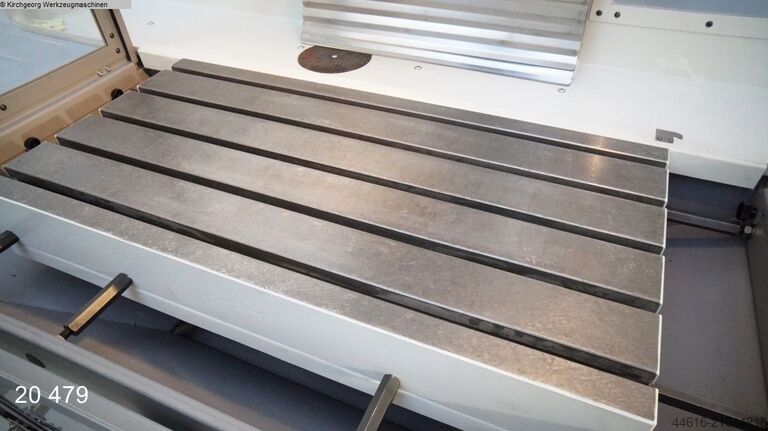 Werkzeugfräsmaschine - Universal AVIA FNE 40P