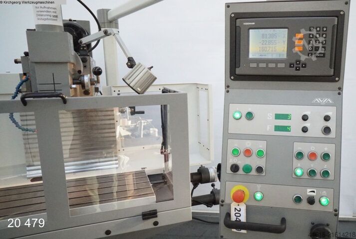Werkzeugfräsmaschine - Universal AVIA FNE 40P