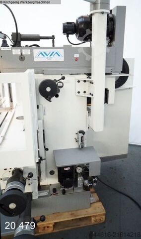 Werkzeugfräsmaschine - Universal AVIA FNE 40P